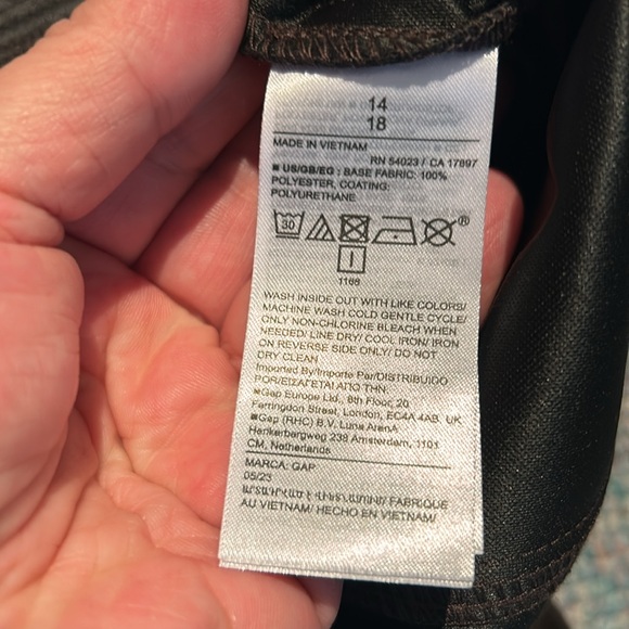 NWT ladies size 14 Gap Brown Mid Rise Vegan Leather Skinny Pants - Picture 7 of 13